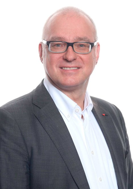 Portraitfoto von Matthias W. Birkwald (MdB)